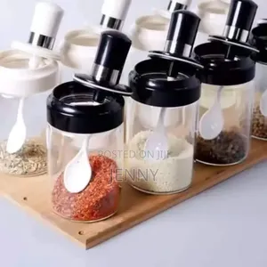 Classic Spices Jar With Spoon