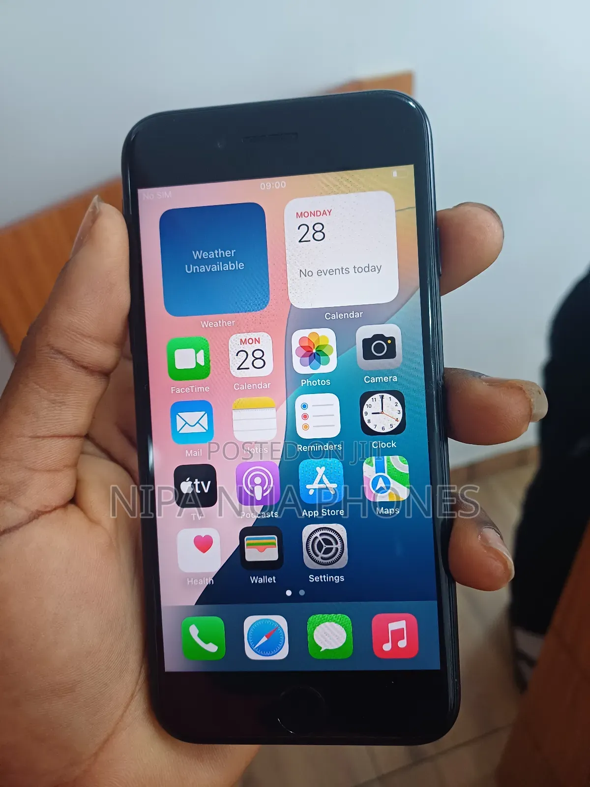 Apple iPhone SE (2020) 64 GB Black