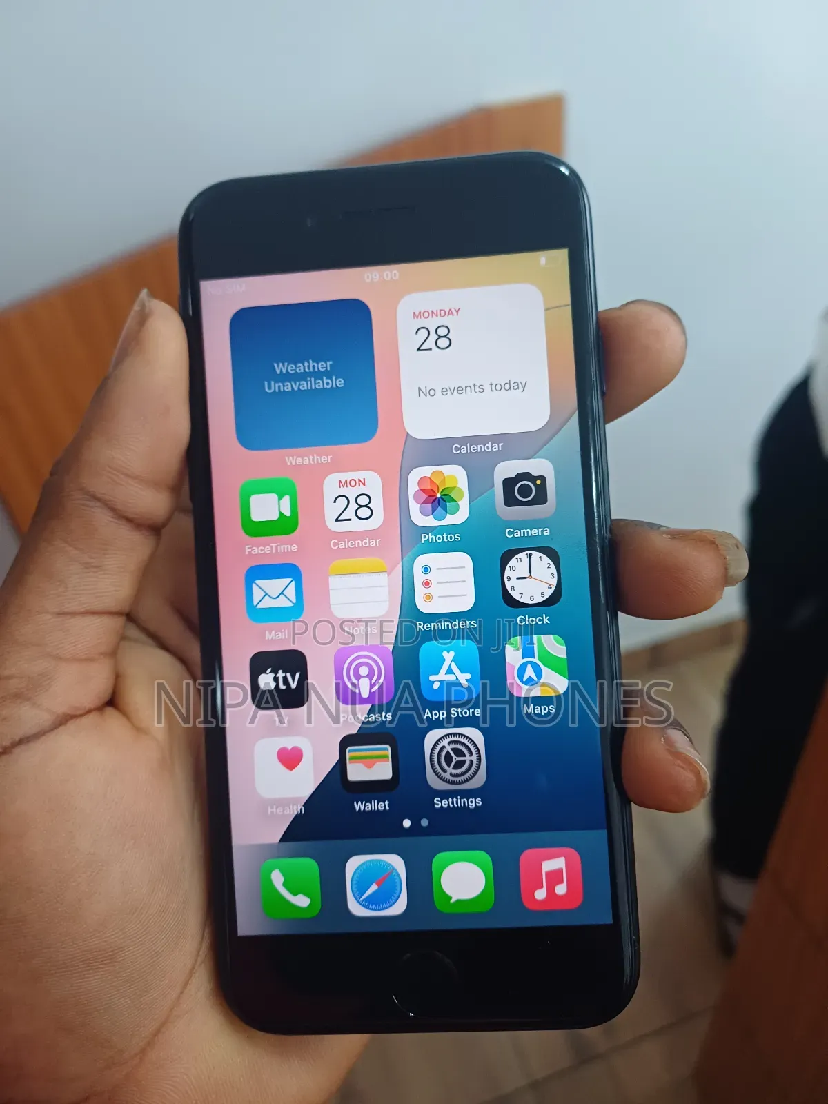 Apple iPhone SE (2020) 64 GB Black