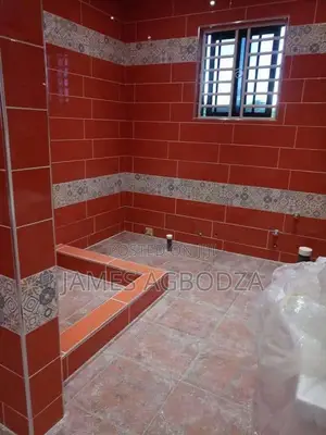 I’M a Professional Tiler