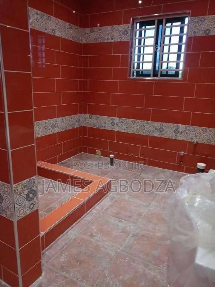 I’M a Professional Tiler