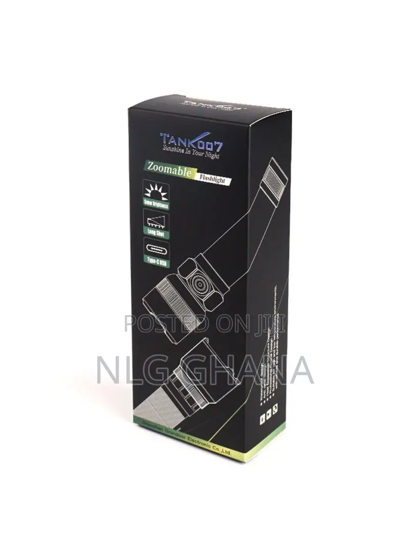 Zoomable Led Flashlight Outdoor 1000 Lumens. Tvx26160