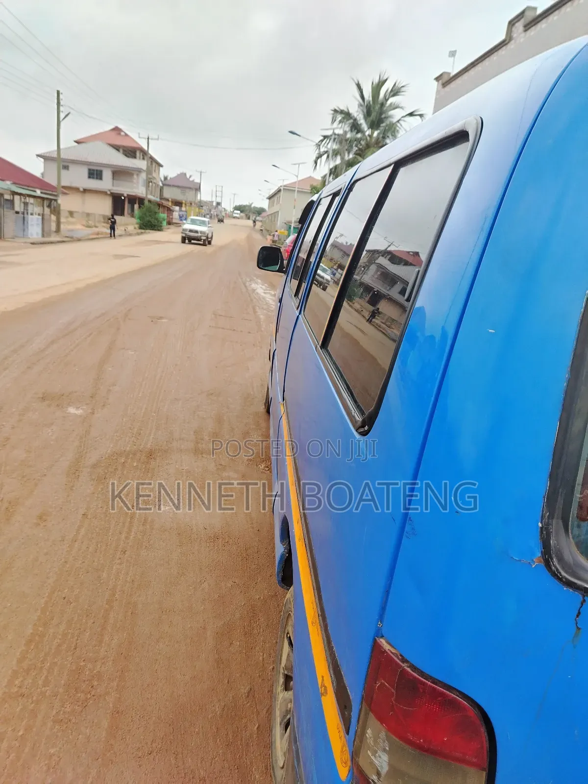 Toyota HiAce 2006 Blue
