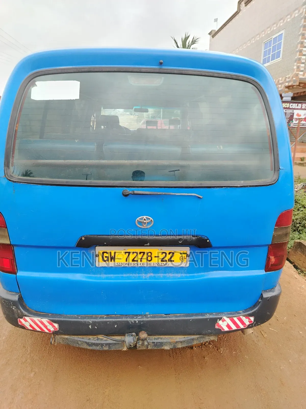 Toyota HiAce 2006 Blue