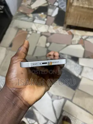 Apple iPhone 13 128 GB White