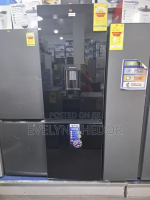 Low Energy Consumption of Pearl Bottom Freezer 309 LTRS