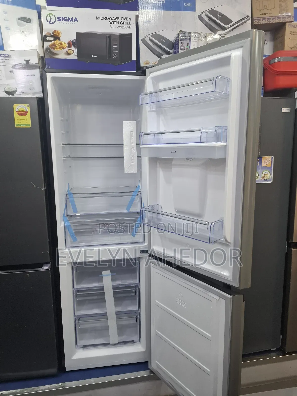 Low Energy Consumption of Pearl Bottom Freezer 309 LTRS