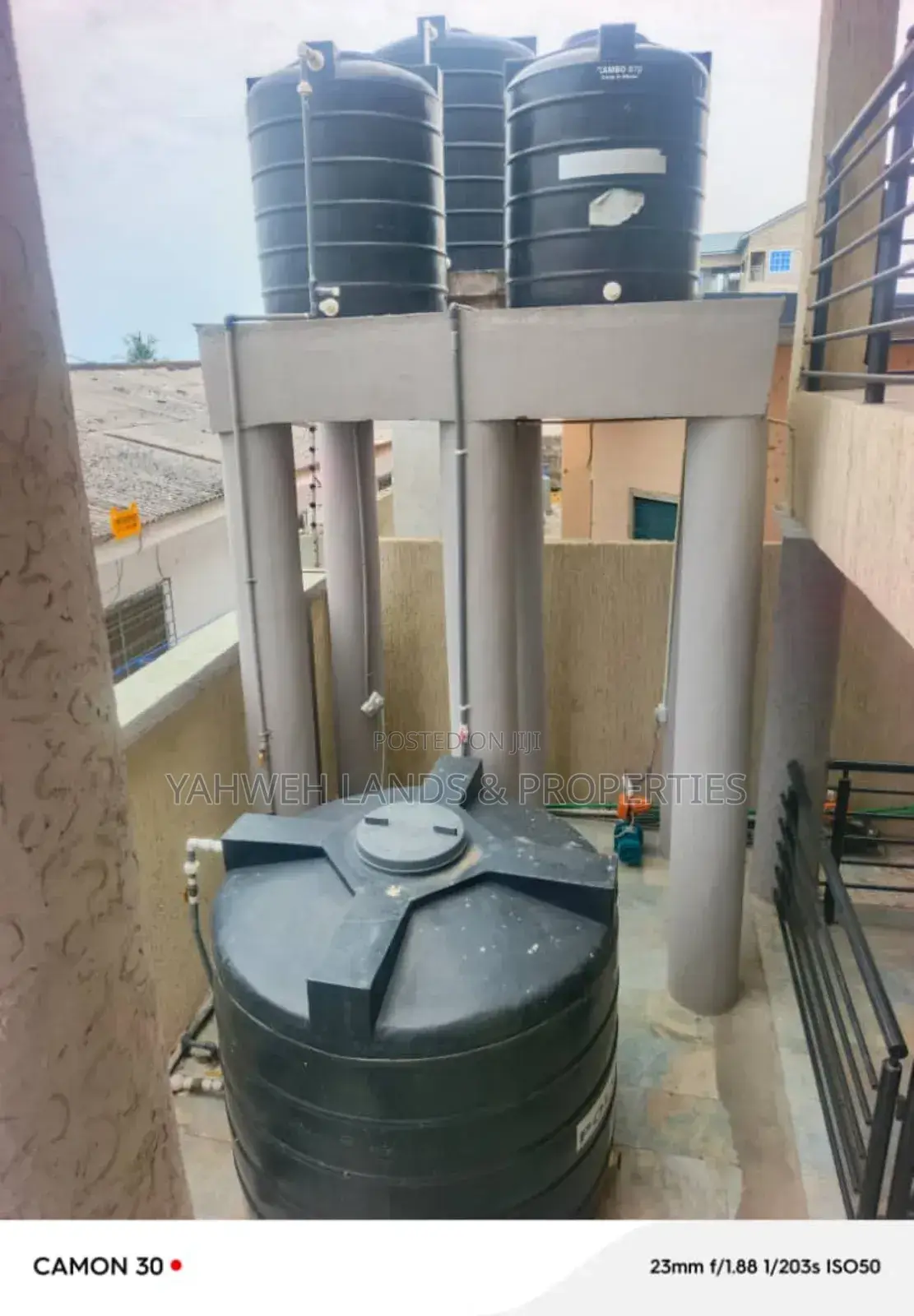 7bdrm House in Mamprobi for sale