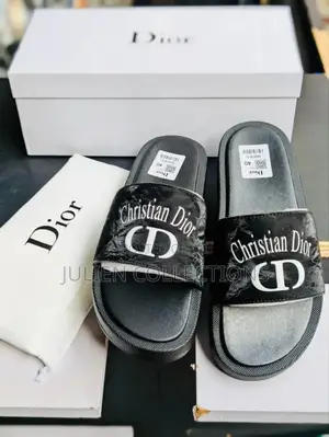 Christian Dior Cd Slide Black and White