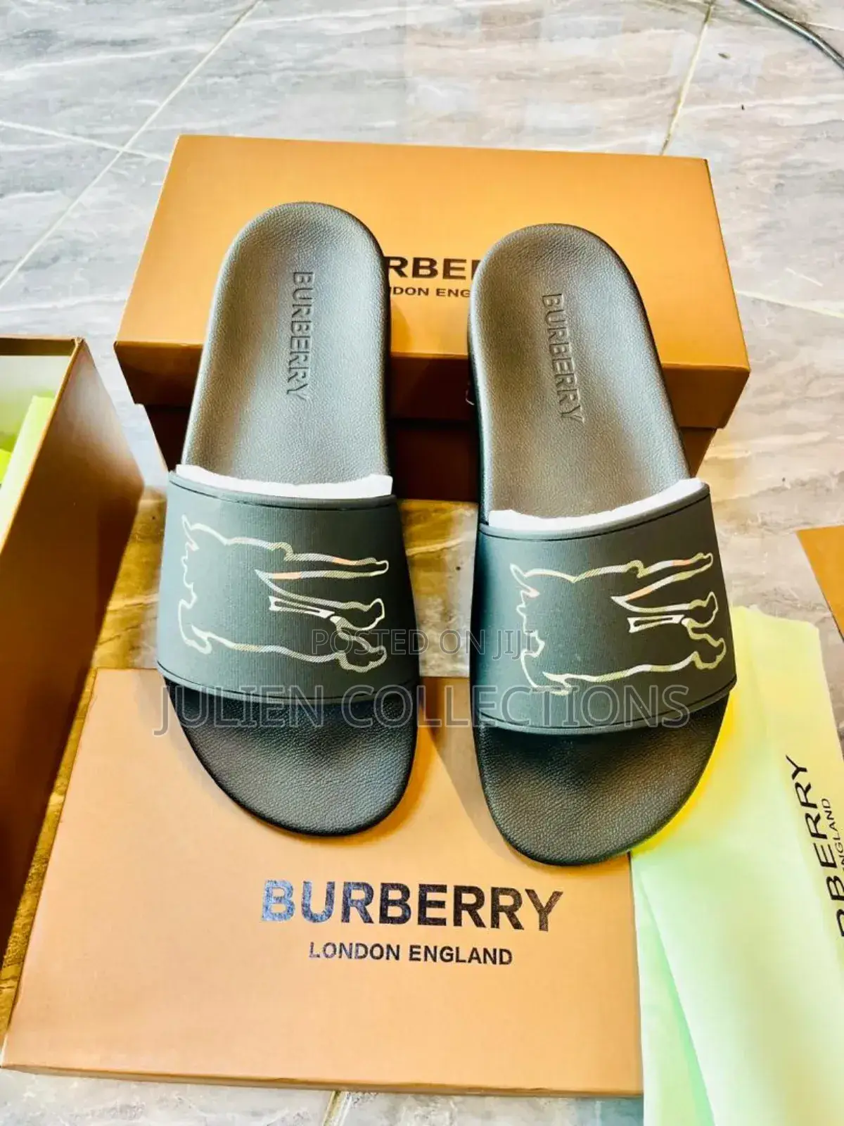 Burberry Bb Slides Black