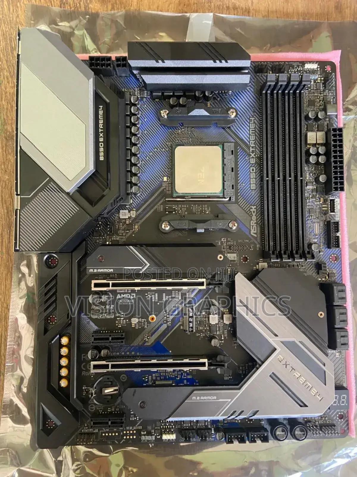 B550 Asrock Extreme 4 Wifi With Ryzen 7 5700x and RGB Cooler