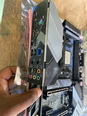 B550 Asrock Extreme 4 Wifi With Ryzen 7 5700x and RGB Cooler