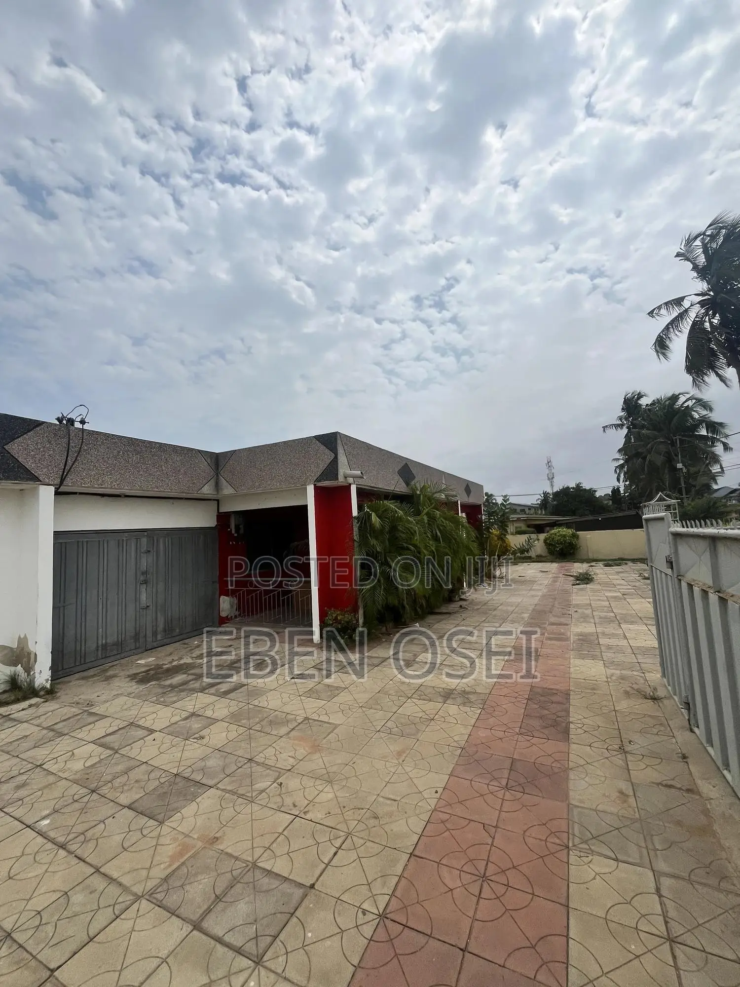 4bdrm House in Dansoman for rent