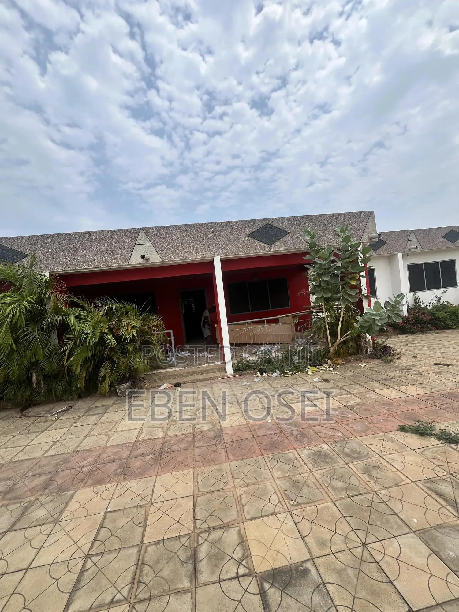 4bdrm House in Dansoman for rent