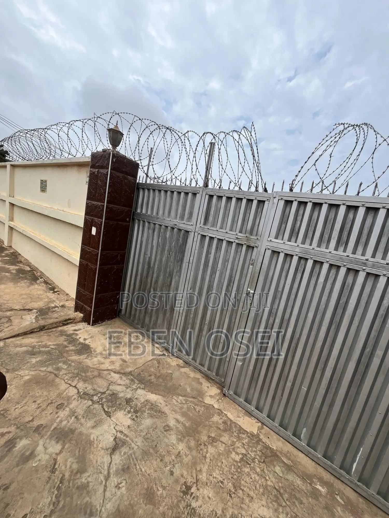 4bdrm House in Dansoman for rent
