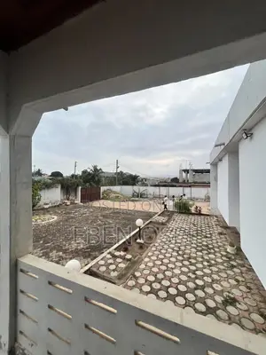 4bdrm House in Dansoman for rent
