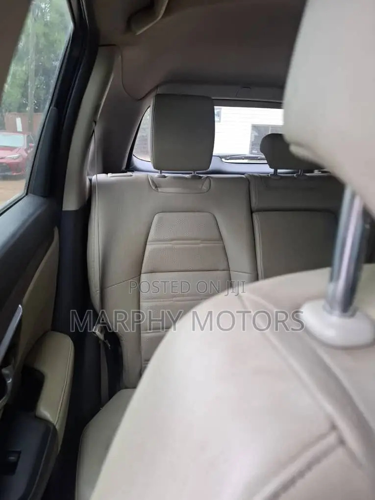 Honda CR-V Touring AWD 2019 Black