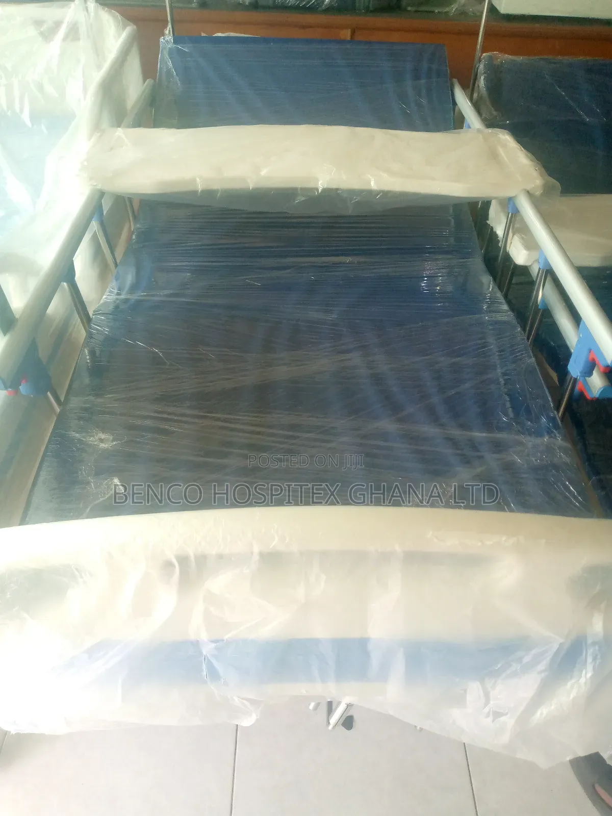 Hospital Bed 3 Crank
