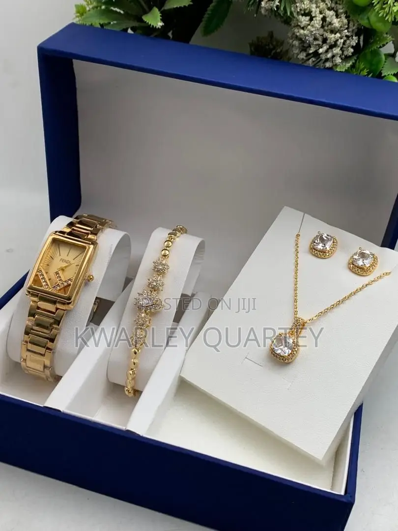 Ladies Jewelry Set