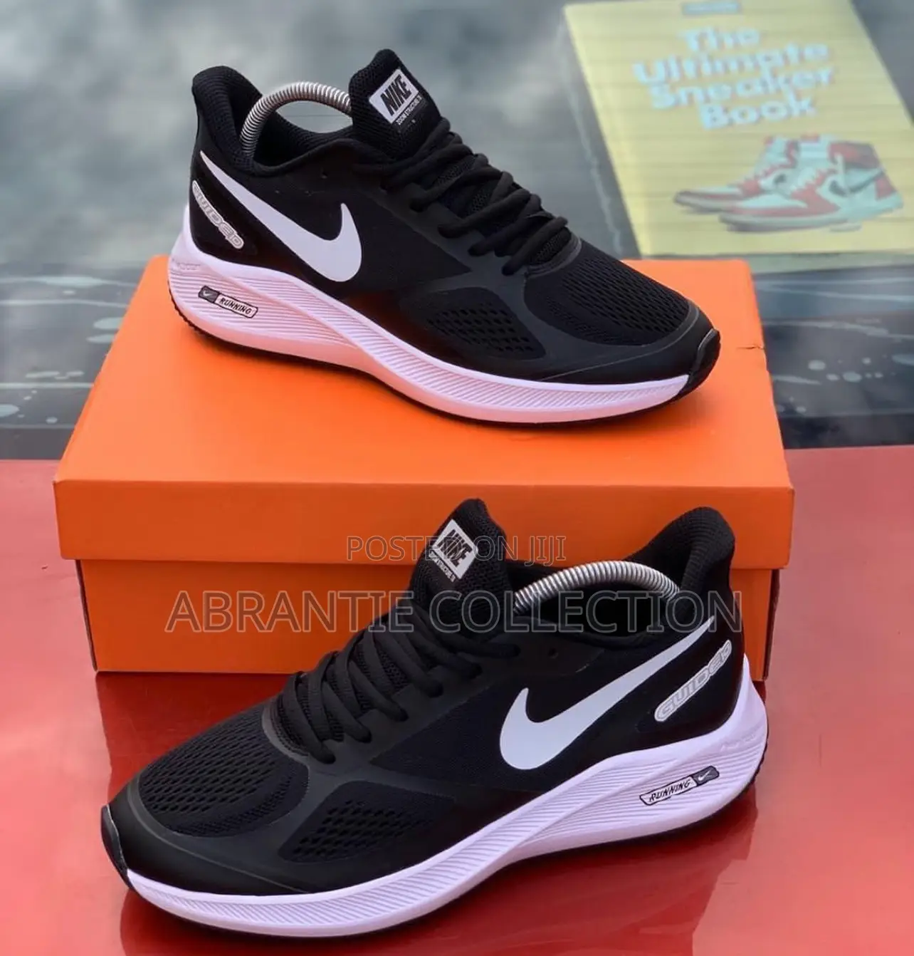 Nike Guide Running Sneakers
