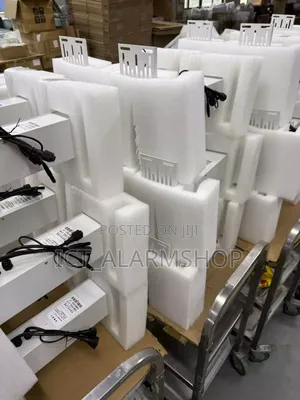 Battery Solar Camera Mounting Panel Bracket