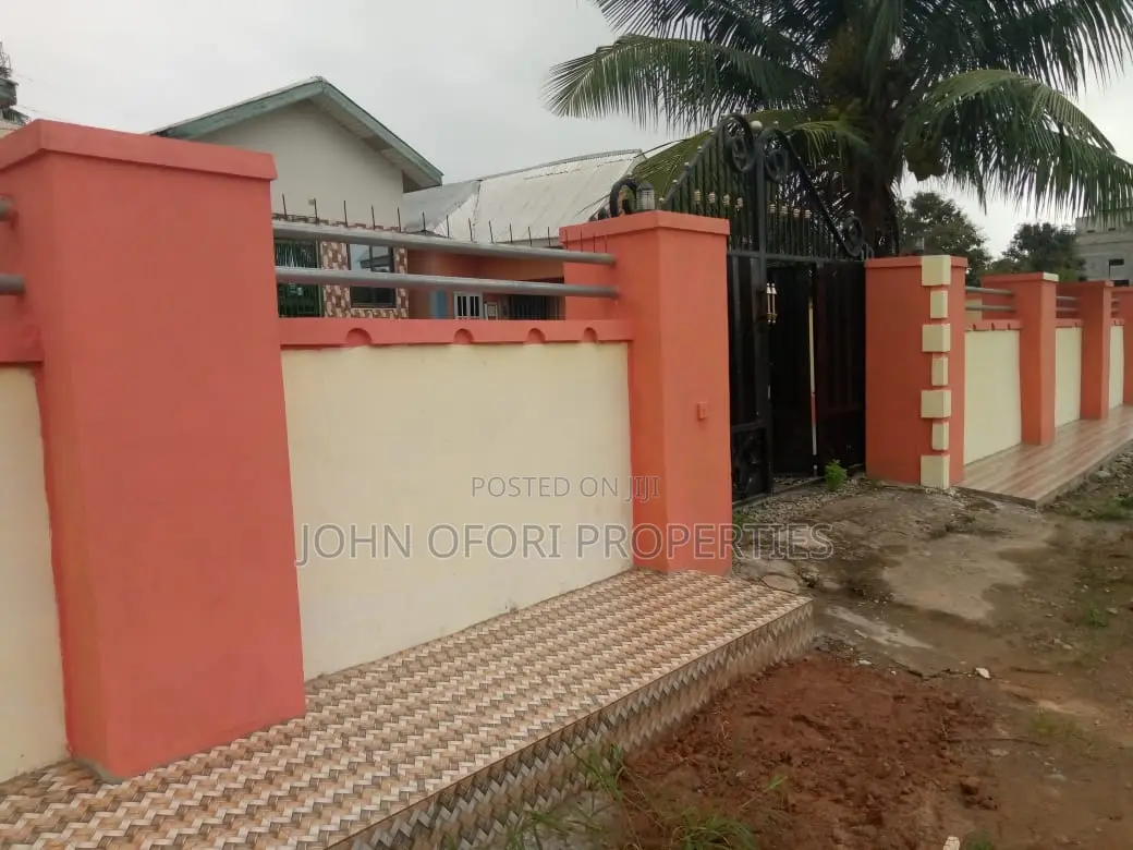 1bdrm Apartment in Ayeduase K. 5, Kumasi Metropolitan for rent
