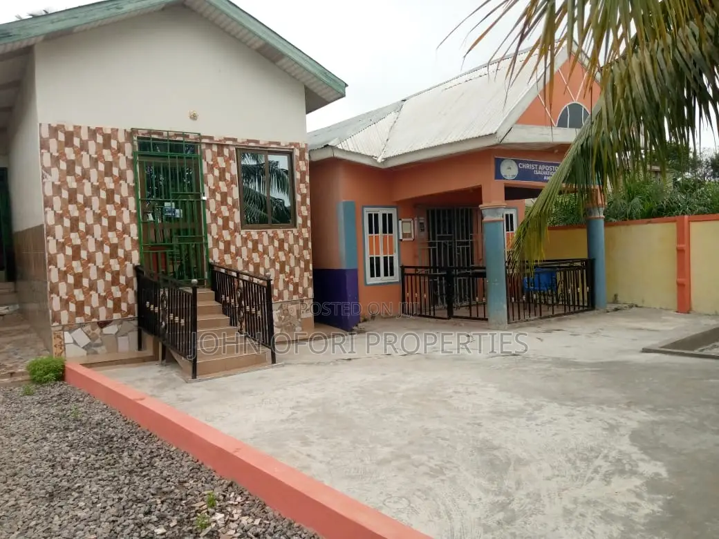 1bdrm Apartment in Ayeduase K. 5, Kumasi Metropolitan for rent