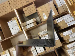 Laptop Dell Latitude 7400 8GB Intel Core I7 SSD 256GB