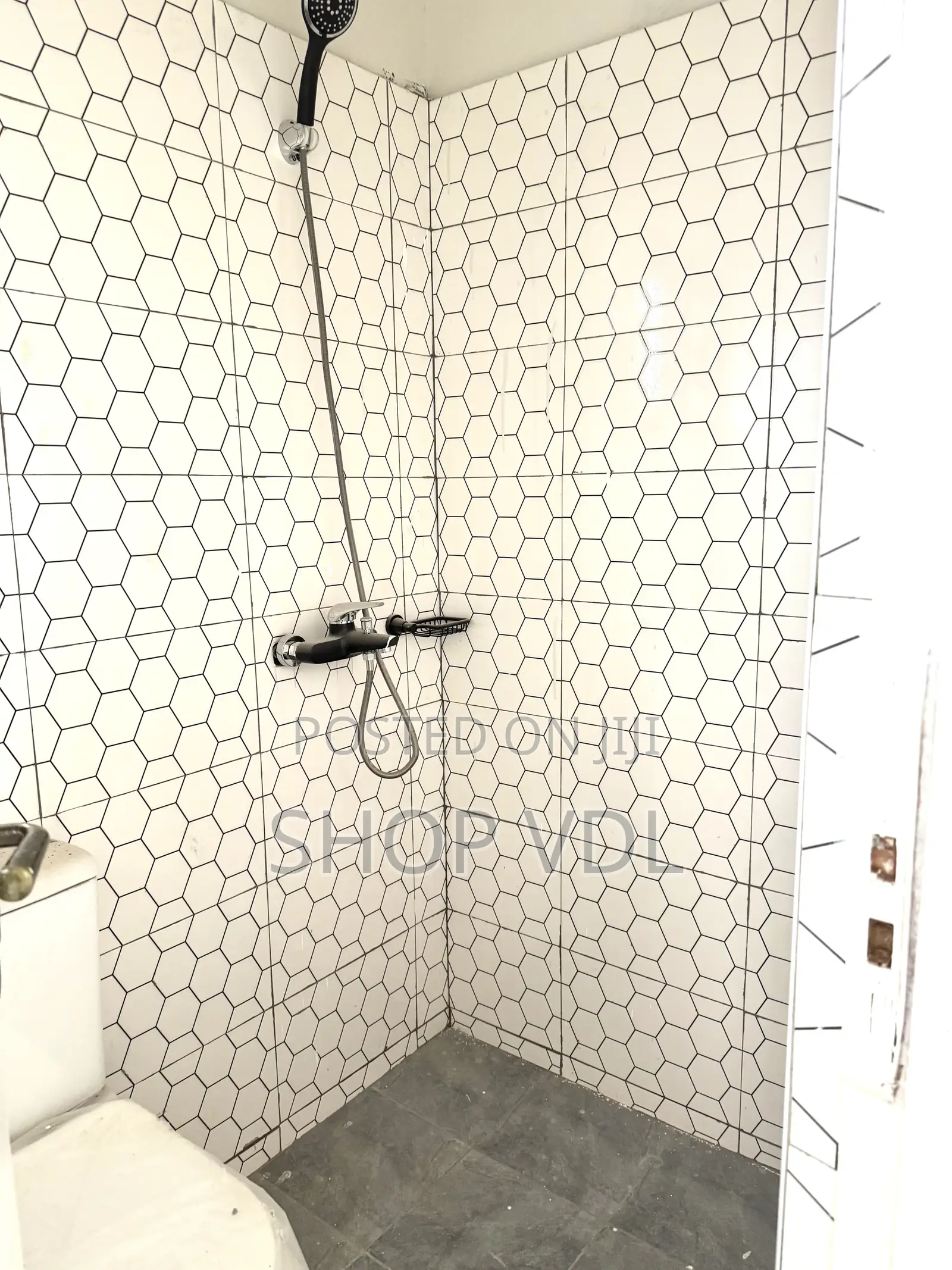 3bdrm Apartment in Agape for rent