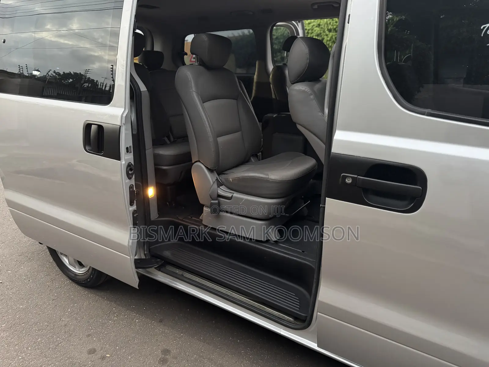 Hyundai Starex 2015 Silver