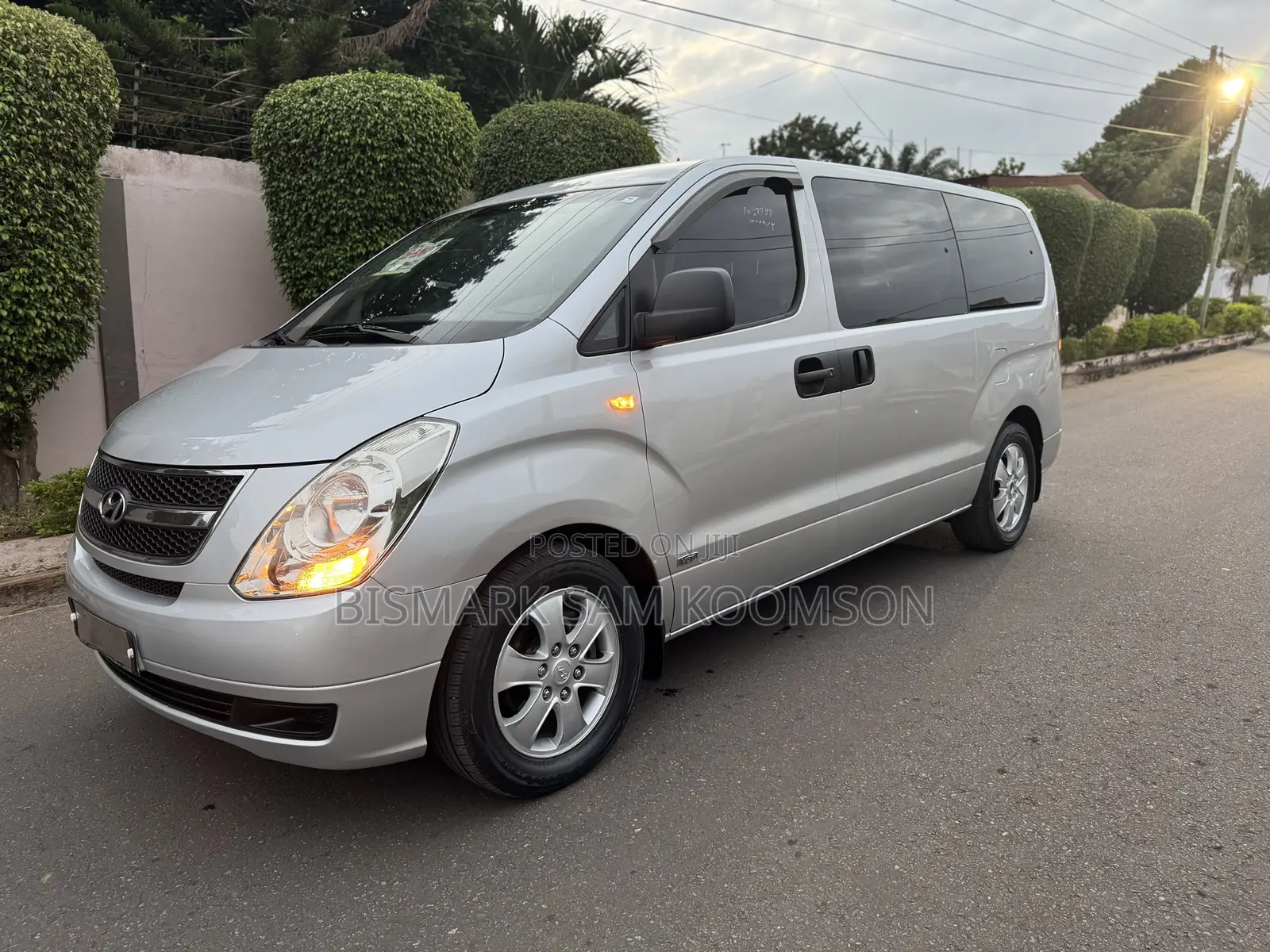 Hyundai Starex 2015 Silver
