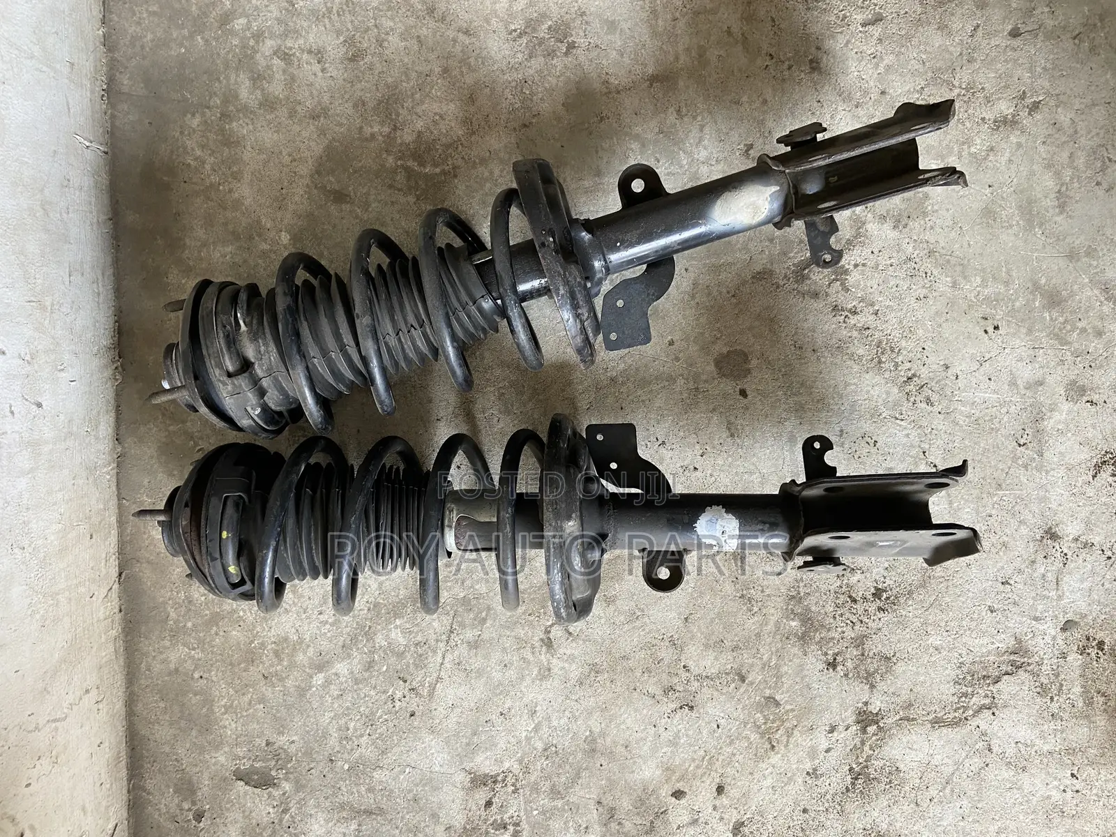 Honda Pilot 2010 Front Shocks