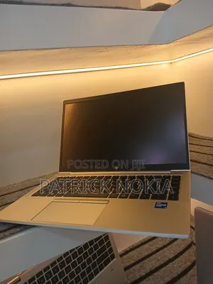 Photo - New Laptop HP EliteBook 840 G8 16GB Intel Core I7 SSD 512GB