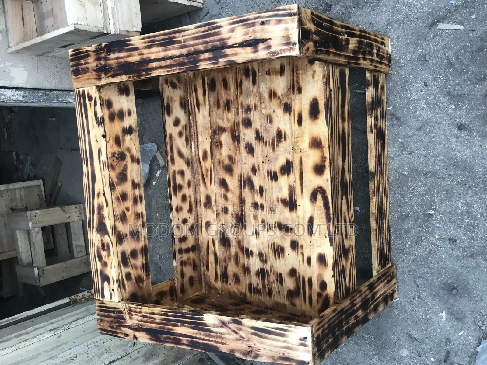 Pallets Chairs for Sale