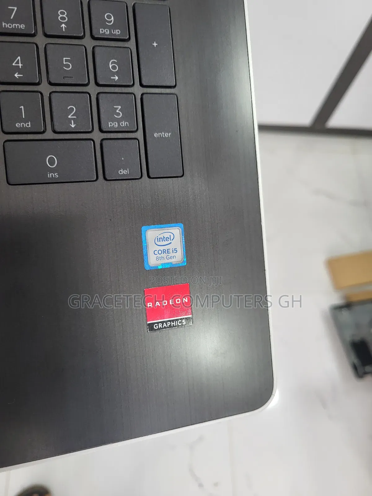 Laptop HP Pavilion 17 8GB Intel Core I5 SSD 256GB