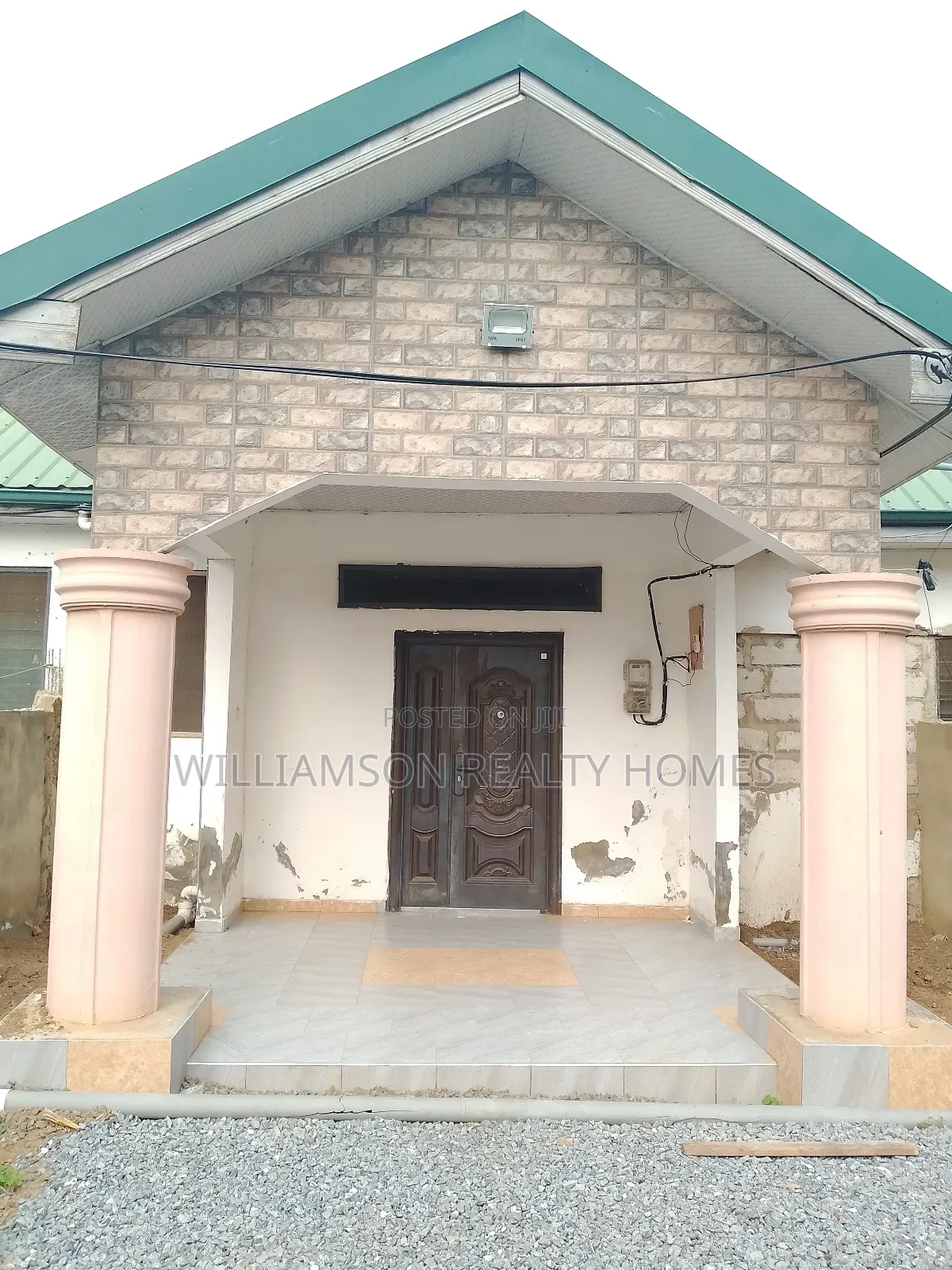 1bdrm House in Community 18 Area, Spintex for rent