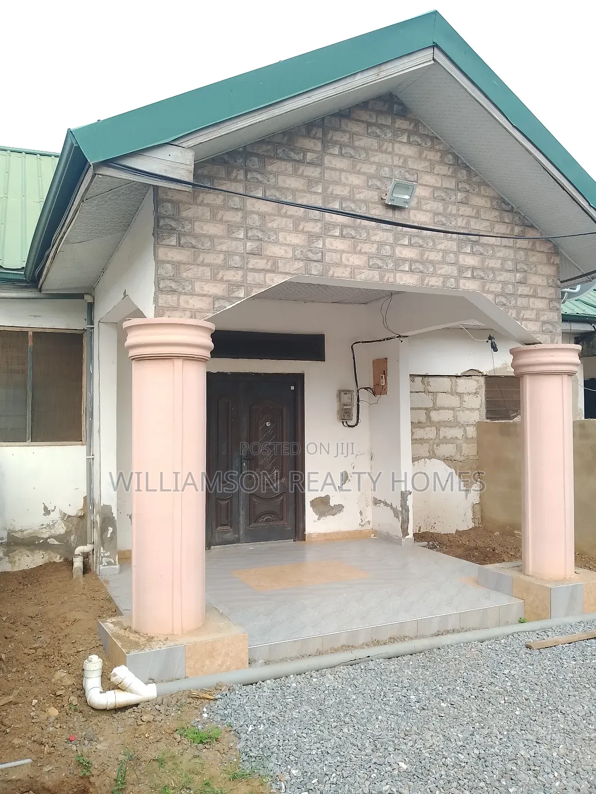 1bdrm House in Community 18 Area, Spintex for rent