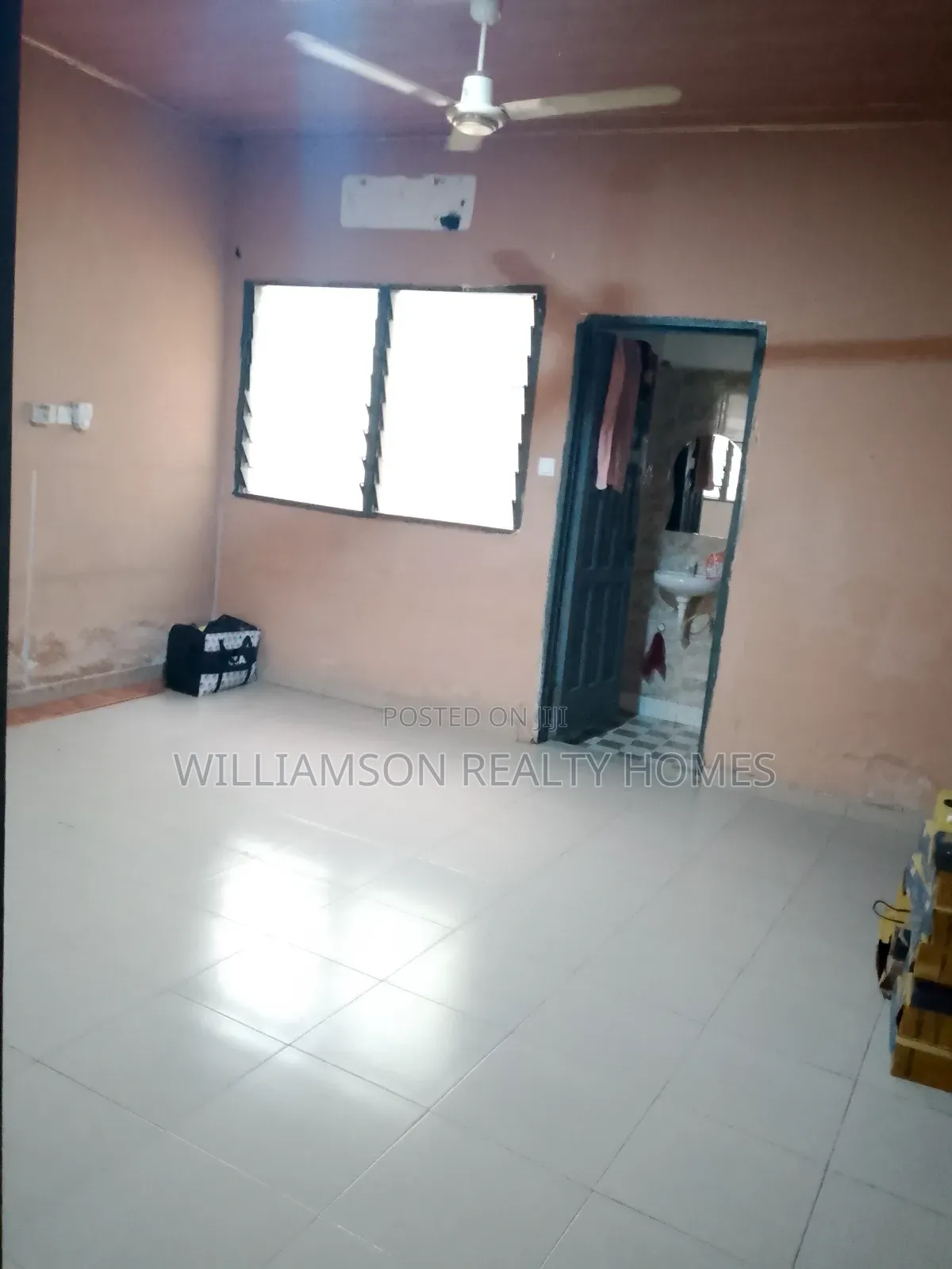 1bdrm House in Community 18 Area, Spintex for rent