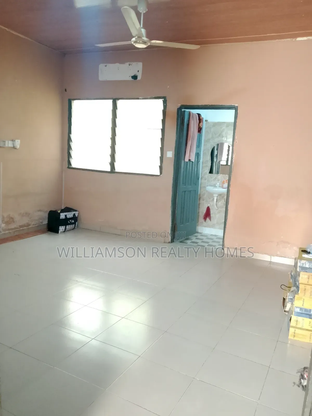 1bdrm House in Community 18 Area, Spintex for rent