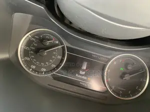 Mitsubishi Outlander 2024 Red