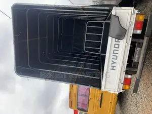 Trailer for Transporting Materials