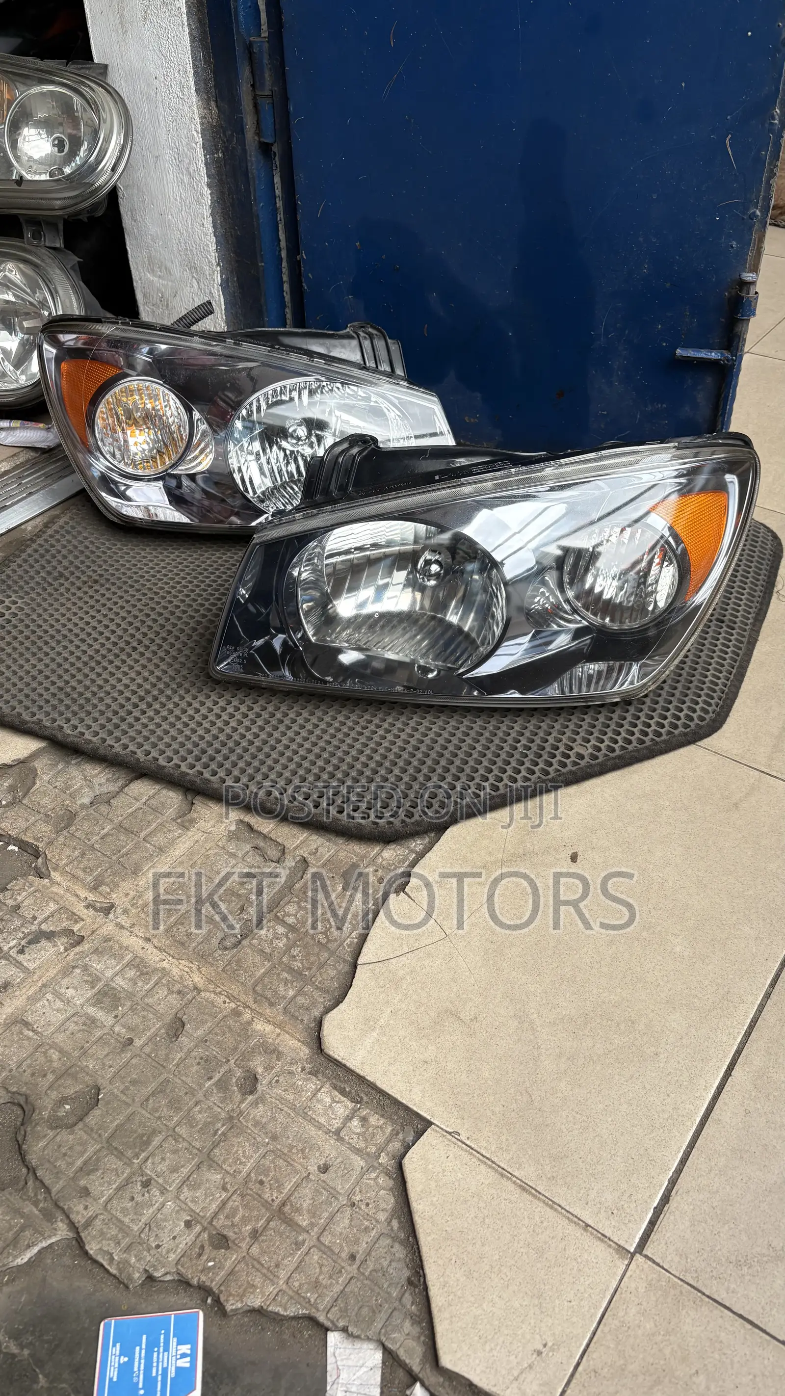 Kia Spectra 5 Headlight 2004,2005,2006,2007,2008,2009,2010