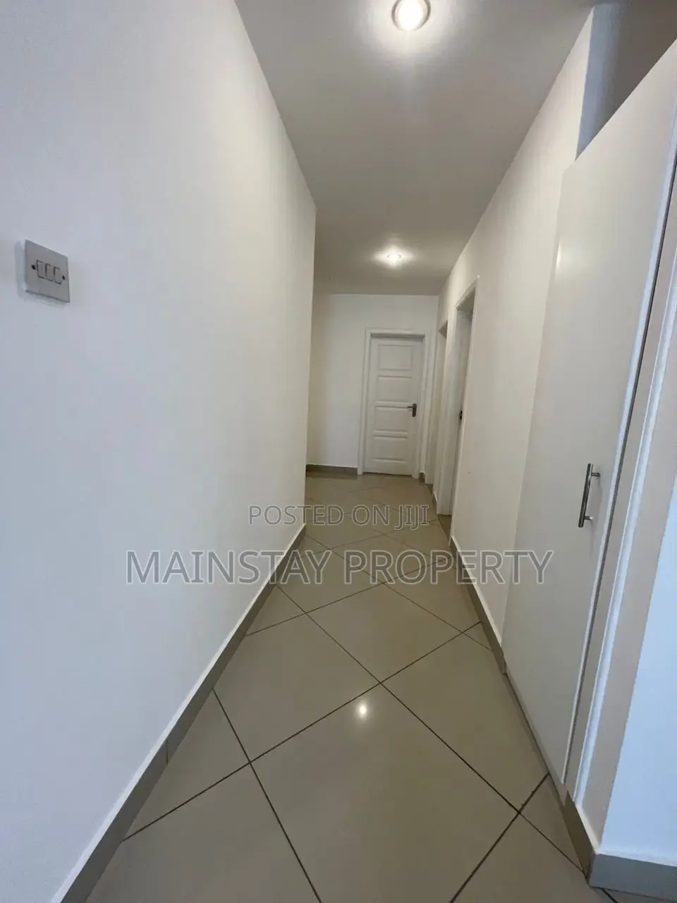 Furnished 4bdrm Townhouse / Terrace in Airport Residential Area