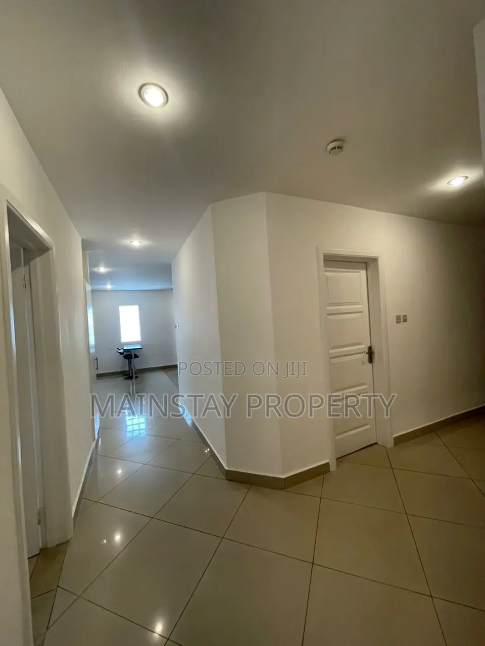 Furnished 4bdrm Townhouse / Terrace in Airport Residential Area