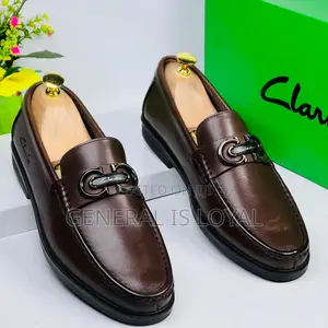 Clarks Dark Coffee Men’S Loafers
