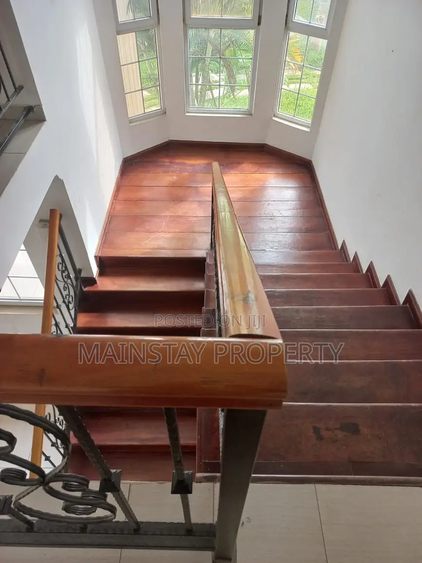 4bdrm House in East Legon for sale