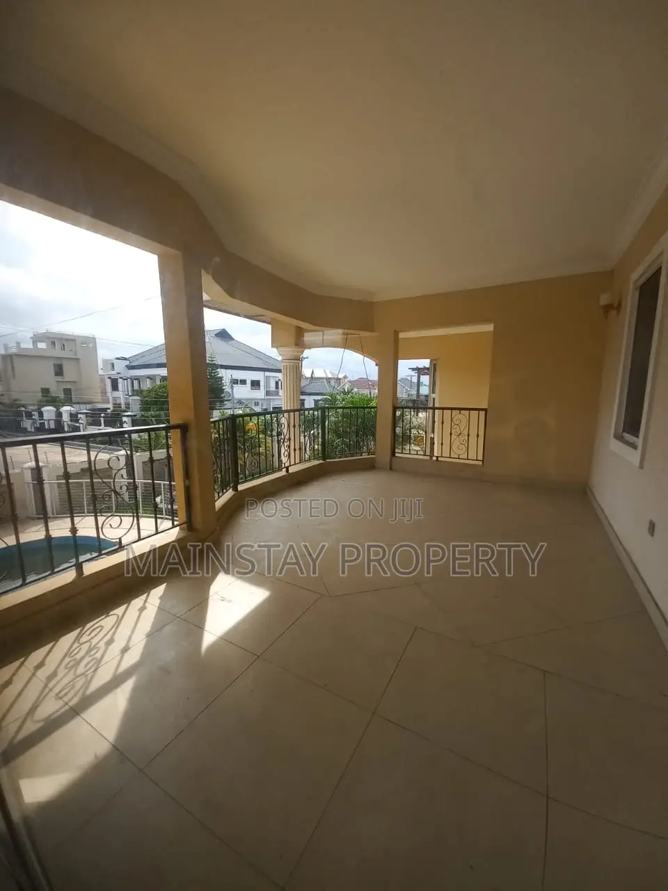 4bdrm House in East Legon for sale