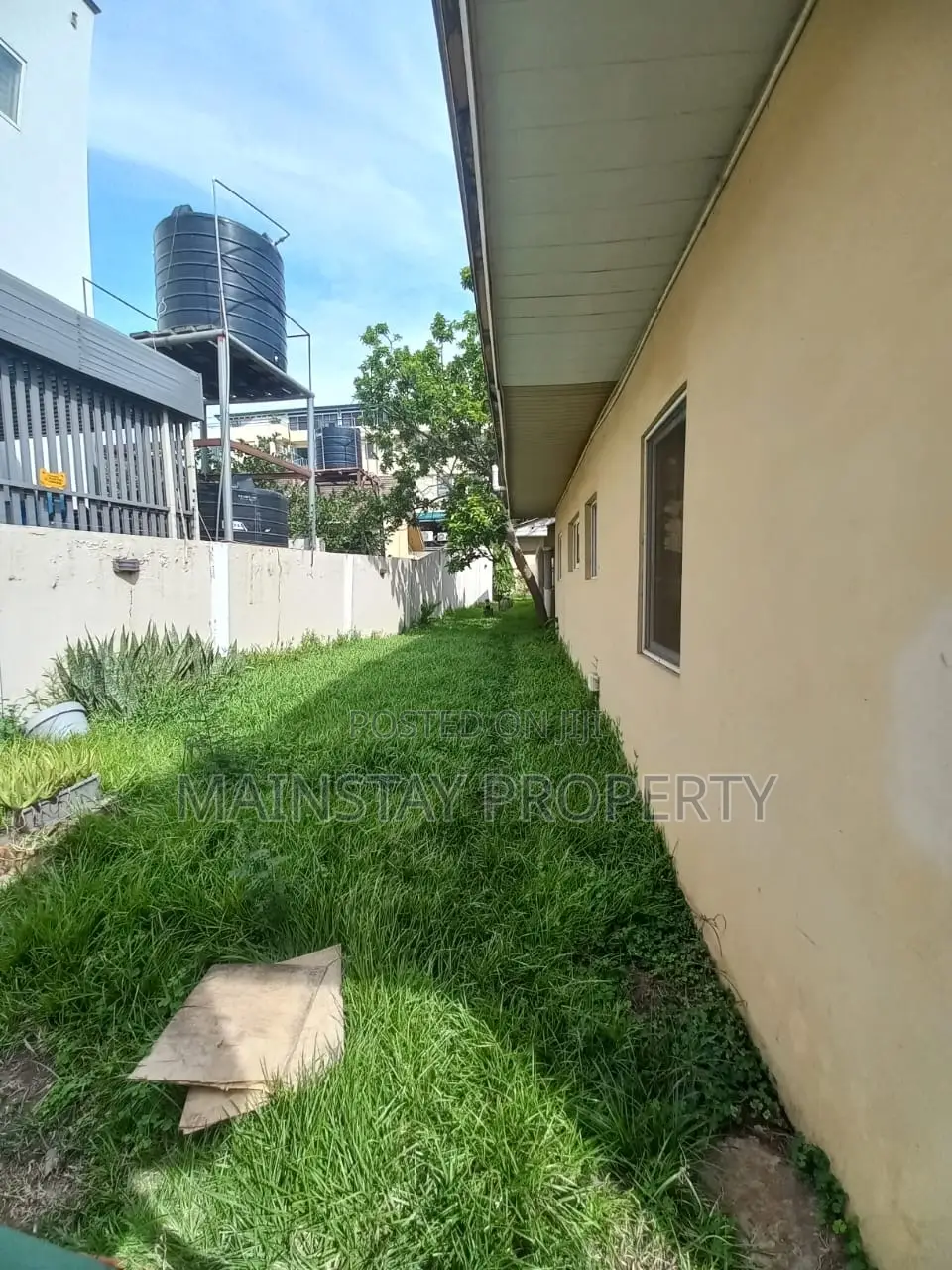 4bdrm House in East Legon for sale