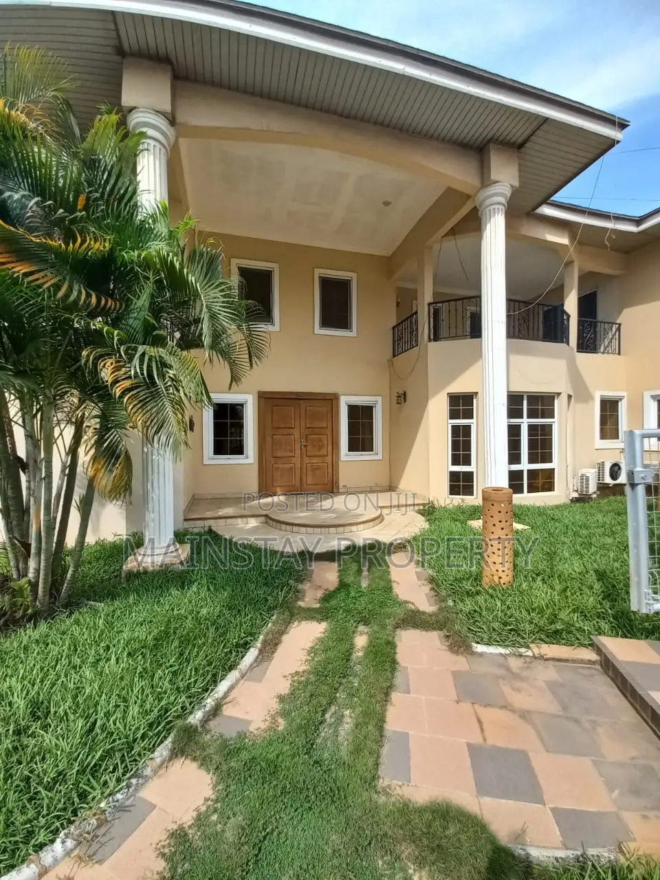 4bdrm House in East Legon for sale