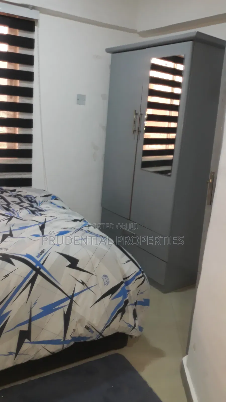 Furnished 1bdrm Apartment in Circle for rent